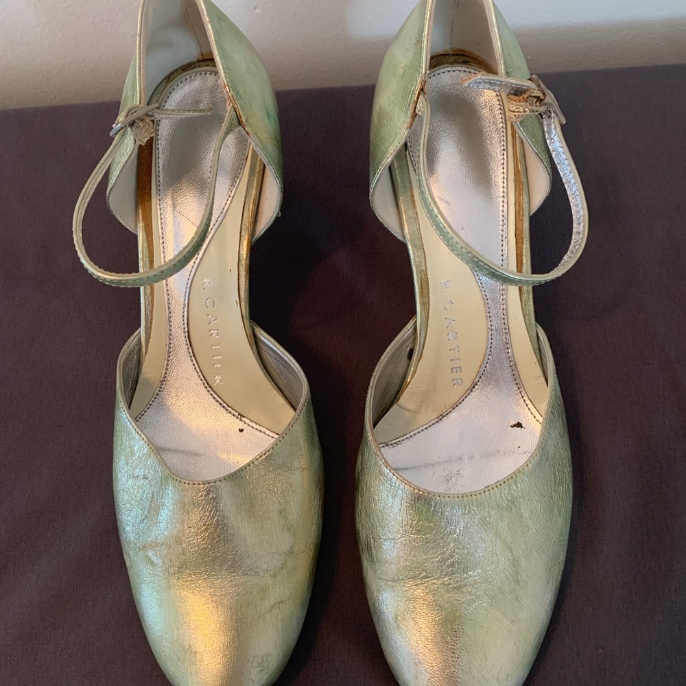 Vintage Women's Metallic Pale Green Mary Jane's
